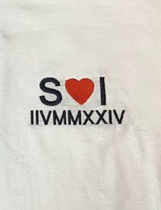 Bluza z Haftem z własnym napisem photo review